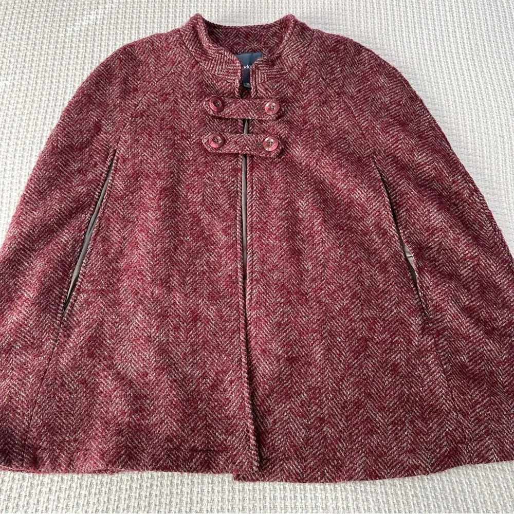 Modcloth Pink Herringbone Cape - Picture 3 of 9